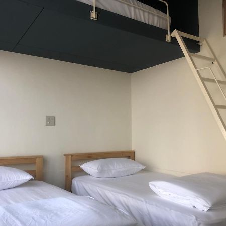 Simple Walk Guest House 小公寓 Tainan Eksteriør billede